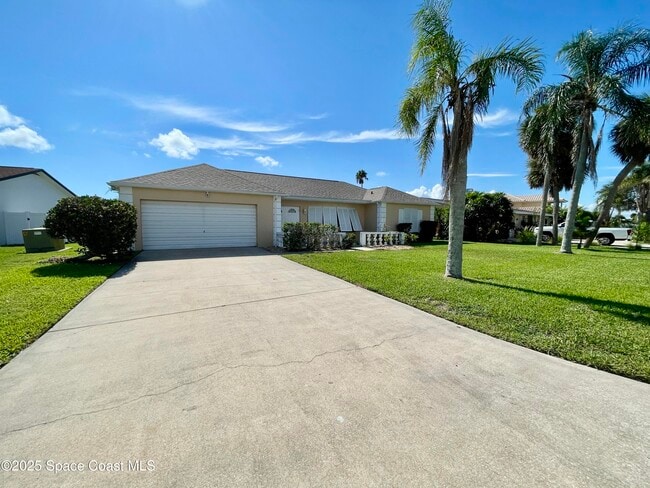 property at 48 Country Club Rd