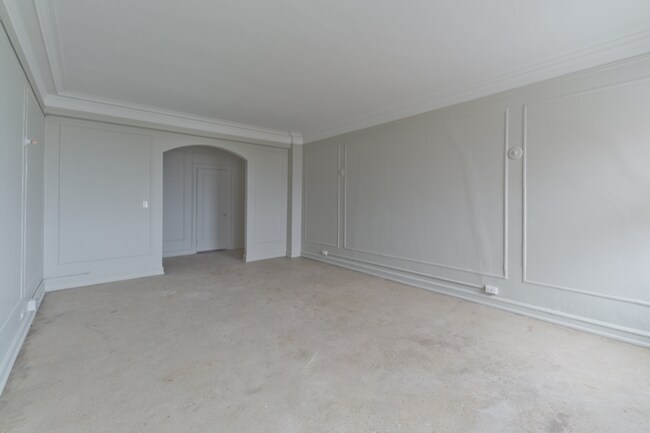 5440 Cass Ave-Unit -2 Bed in Detroit, MI - Building Photo - Building Photo