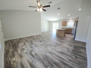13008 SW 84th Terrace Rd in Ocala, FL - Building Photo - Building Photo