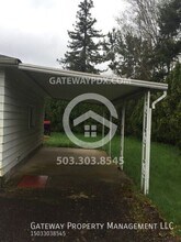 564 Illinois Ave NE in Salem, OR - Building Photo - Building Photo