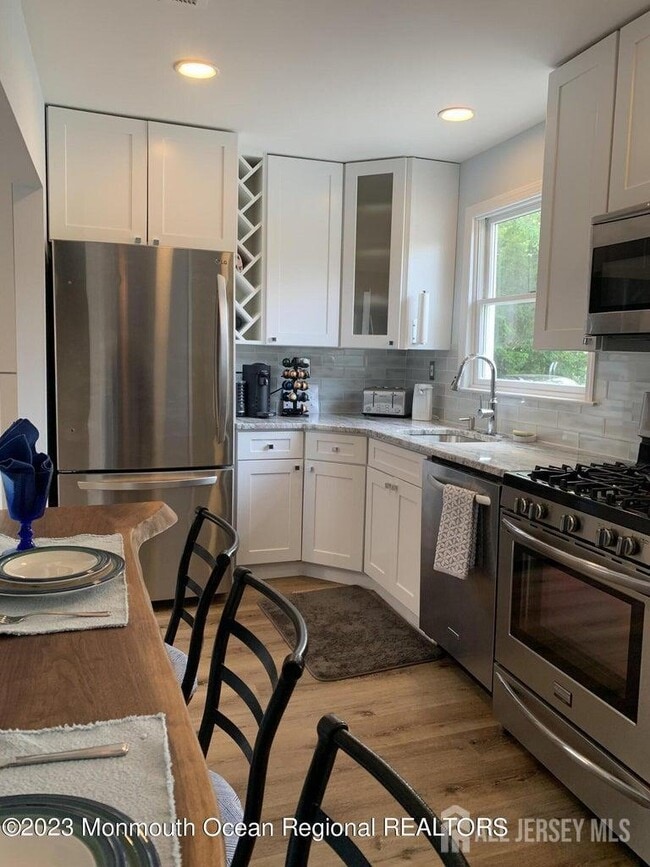 602 18th Ave in Belmar, NJ - Building Photo - Building Photo