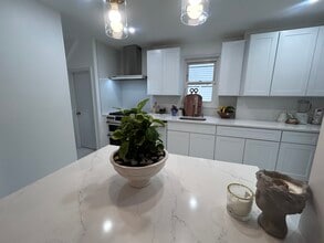 30 Park St in Ridgefield Park, NJ - Building Photo - Building Photo