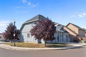 1770 Brandy Way in Springfield, OR - Building Photo - Building Photo