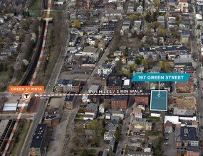 197 Green St, Unit 203 in Boston, MA - Foto de edificio - Building Photo