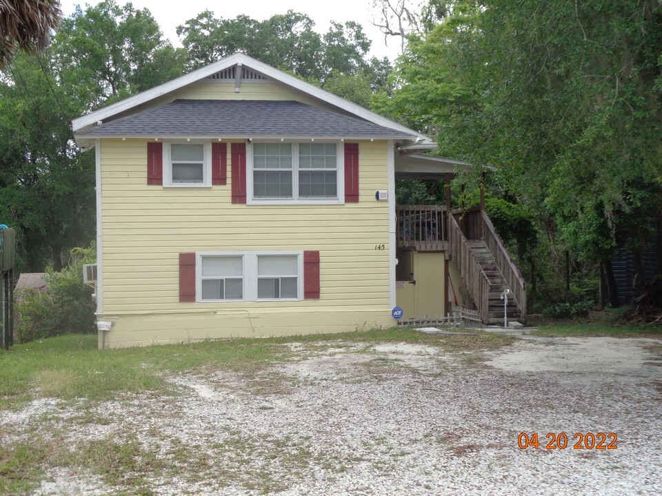 145 N Stone St in DeLand, FL - Foto de edificio