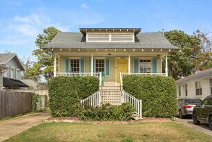 5829 Clara St in New Orleans, LA - Building Photo