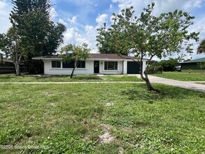1171 Riviera Dr NE in Palm Bay, FL - Building Photo - Building Photo