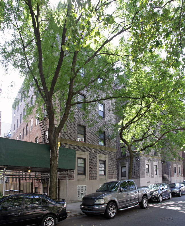 15 Stratford Rd in Brooklyn, NY - Foto de edificio - Building Photo