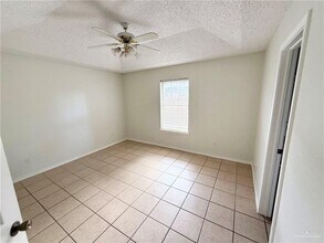 9 N 8th St in McAllen, TX - Building Photo - Building Photo