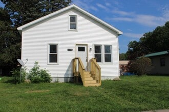 317 S 6th St in Cornell, WI - Building Photo - Building Photo