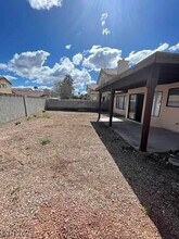 372 Rushing Creek Ct in Henderson, NV - Building Photo - Building Photo