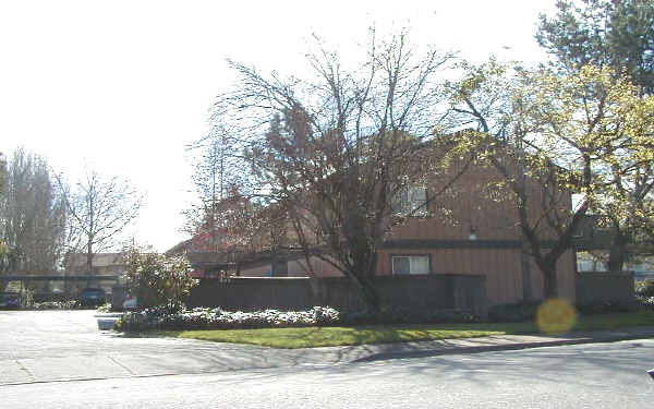 949 Camino Coronado in Rohnert Park, CA - Building Photo - Building Photo