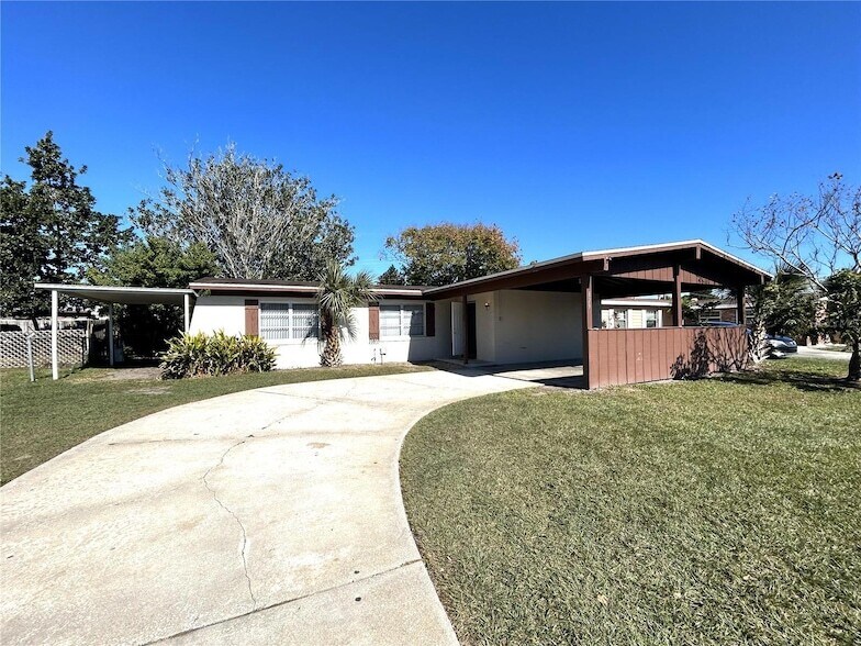 829 Jordan Ave in Orlando, FL - Building Photo