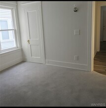 196 Englewood Ave in Buffalo, NY - Building Photo - Building Photo