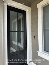 3853 NE Eagle Rd in Bend, OR - Building Photo - Building Photo