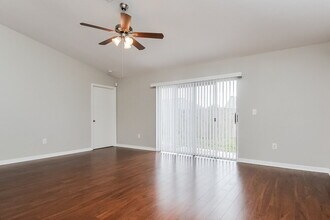 119 Lookout Dr in Apollo Beach, FL - Building Photo - Building Photo