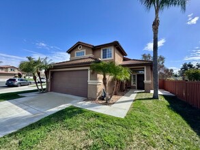 43370 Corte Benitez in Temecula, CA - Building Photo - Building Photo