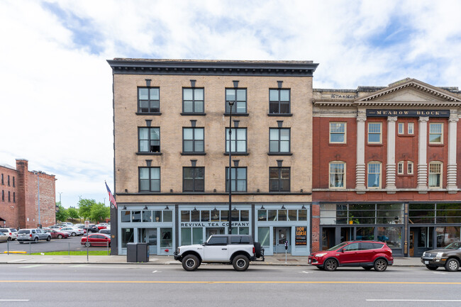 Studio 24 Apartments in Spokane, WA - Foto de edificio - Building Photo