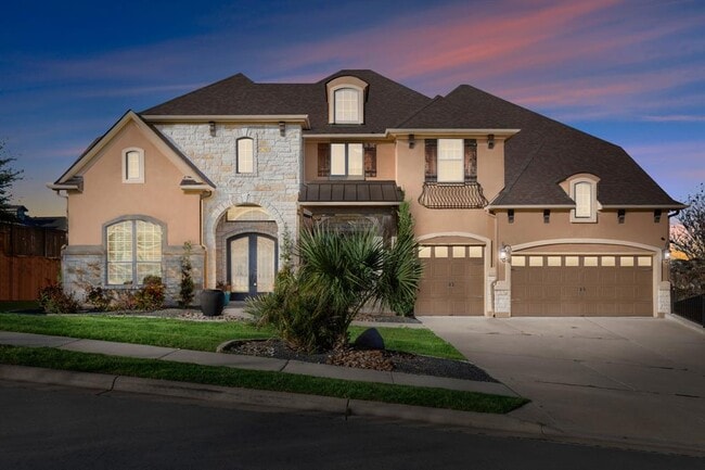 property at 5916 Davenport Divide Rd