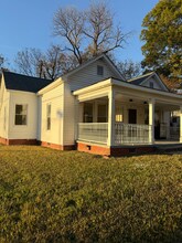 50 Academy in Concord, NC - Foto de edificio - Building Photo