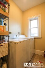21 Bennett St, Unit 2 in Boston, MA - Foto de edificio - Building Photo