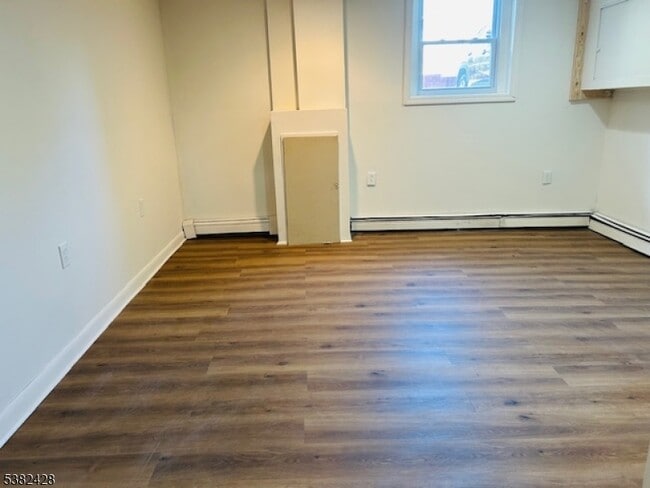 30 Andrea Dr in Vernon, NJ - Building Photo - Building Photo