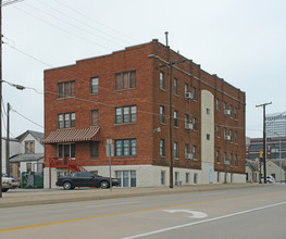 Lindsey House in Tulsa, OK - Building Photo - Building Photo