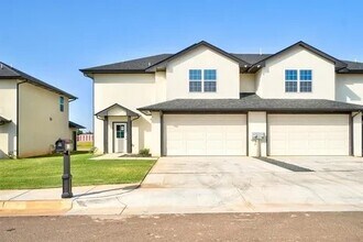 617 Abadan Dr in Edmond, OK - Building Photo - Building Photo