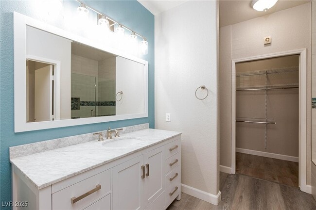 property at 905 Domnus Ln