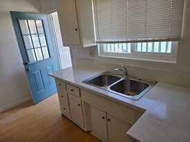 24619 1/2 Pennsylvania Ave, Unit 24617 in Lomita, CA - Building Photo