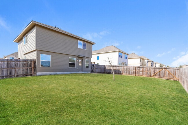 8522 Tesoro Hills in San Antonio, TX - Building Photo - Building Photo