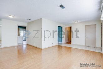 125 Green Tree Dr in Vacaville, CA - Building Photo - Building Photo