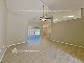 831 Summer Glen Dr in Winter Haven, FL - Foto de edificio - Building Photo