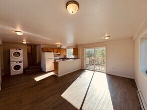1670 N Basie Point Cir in Wasilla, AK - Building Photo - Building Photo