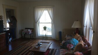 5 Thomas St, Unit #3 in Concord, NH - Building Photo