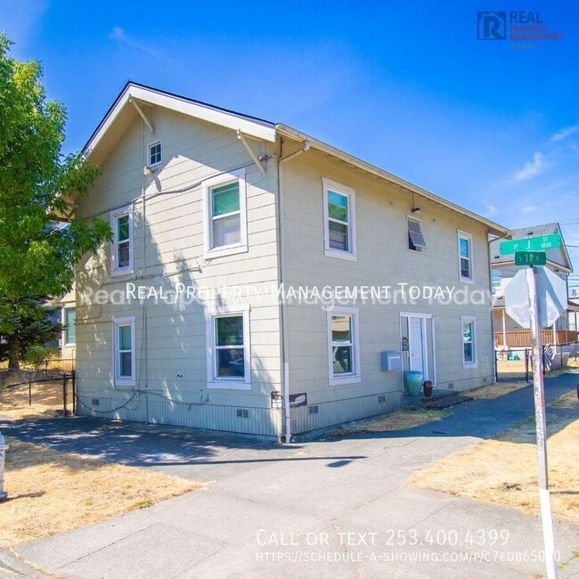 property at 1002 S 14th St