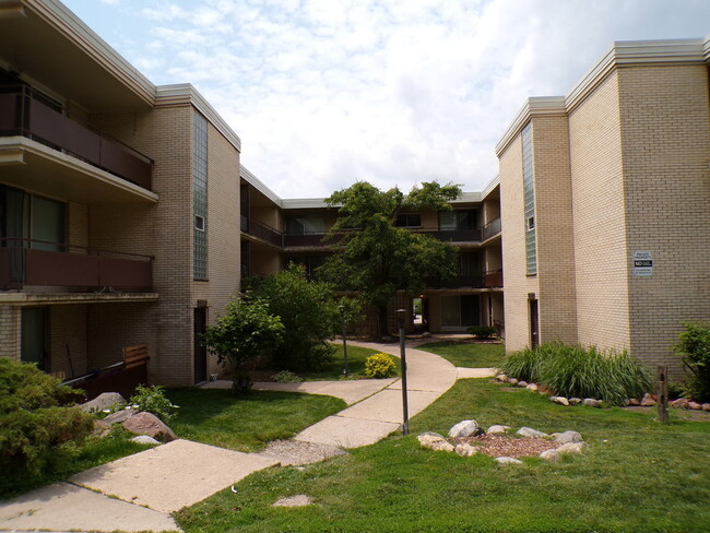 12548 Fairview Ave in Blue Island, IL - Building Photo - Building Photo