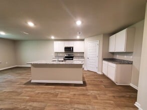 24630 Alamitos Trace Dr in Daphne, AL - Building Photo - Building Photo