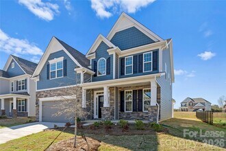 7185 Sylvan Retreat Dr in Denver, NC - Building Photo - Building Photo