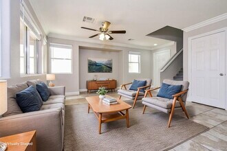 10460 Chrisman Ave in Las Vegas, NV - Building Photo - Building Photo