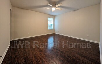 550 E 56th St in Jacksonville, FL - Building Photo - Building Photo