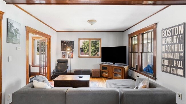 92 Litchfield St in Boston, MA - Building Photo - Building Photo
