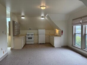 1492 H St in Arcata, CA - Building Photo - Building Photo