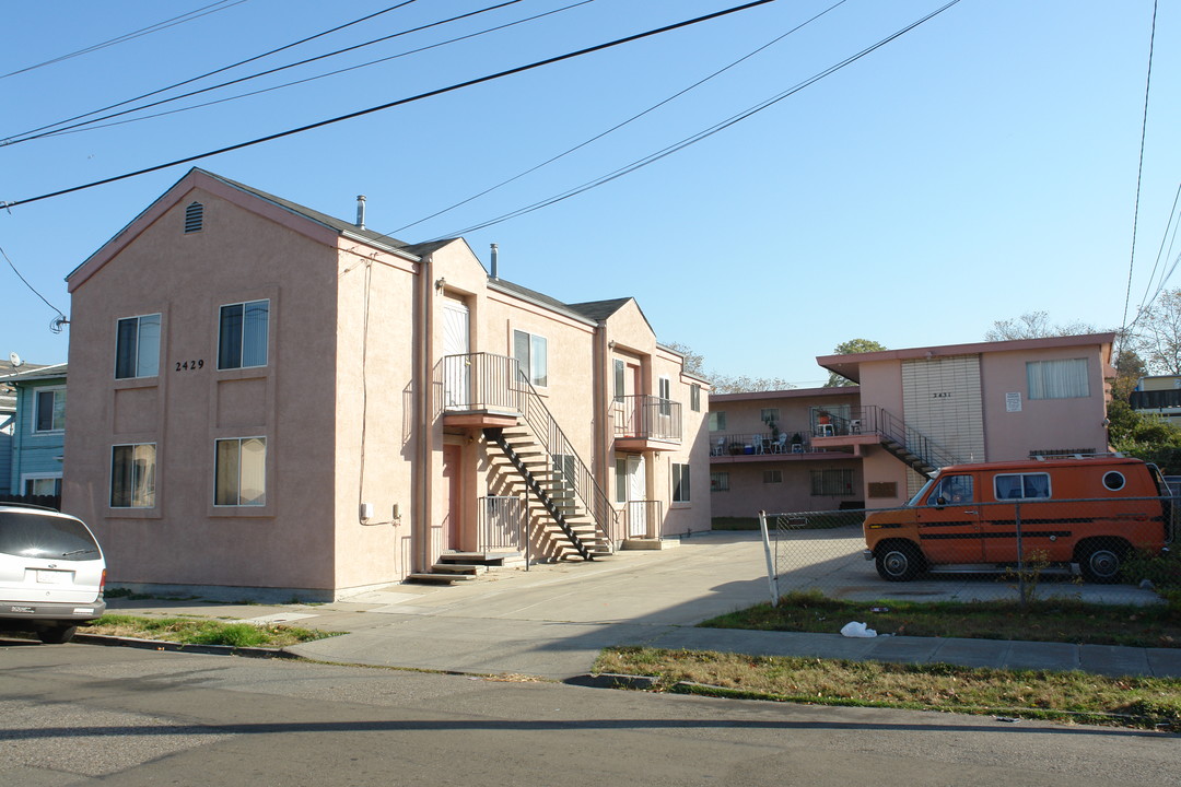 2429 Eighth in Berkeley, CA - Foto de edificio