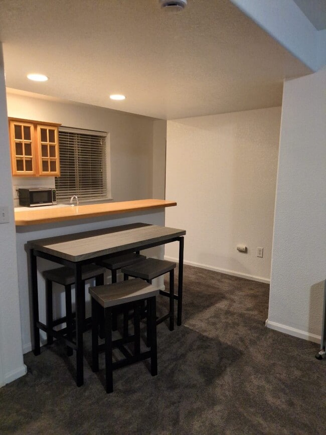 1695 Cherry St in Brighton, CO - Foto de edificio - Building Photo