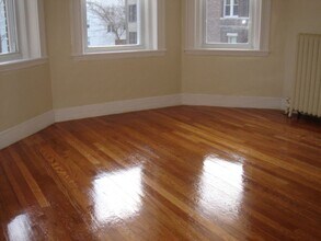 69 Woodstock Ave in Boston, MA - Building Photo - Building Photo