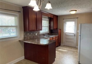 604 Odom Dr in Fayetteville, NC - Building Photo - Building Photo