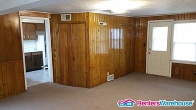 1215 Webster St in Fairmont, MN - Foto de edificio - Building Photo