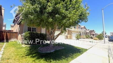 10234 Susan Ave in Hesperia, CA - Building Photo - Building Photo