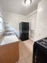 2270 W 28th St in Los Angeles, CA - Building Photo - Building Photo